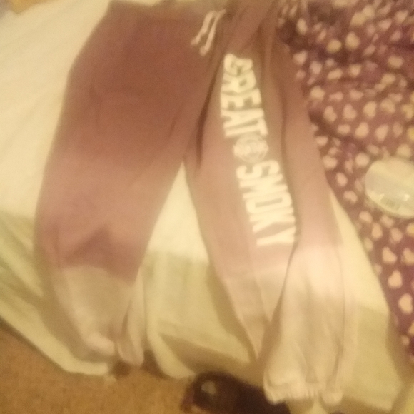 Great Smoky Mountain joggers - Picture 2 of 2